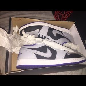Jordan 1 low size 11
